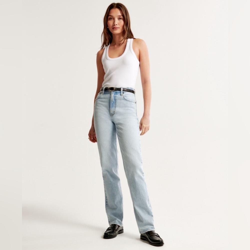Abercrombie Womens 90s Straight Ultra High Rise Denim Jeans Size 25 Light blue